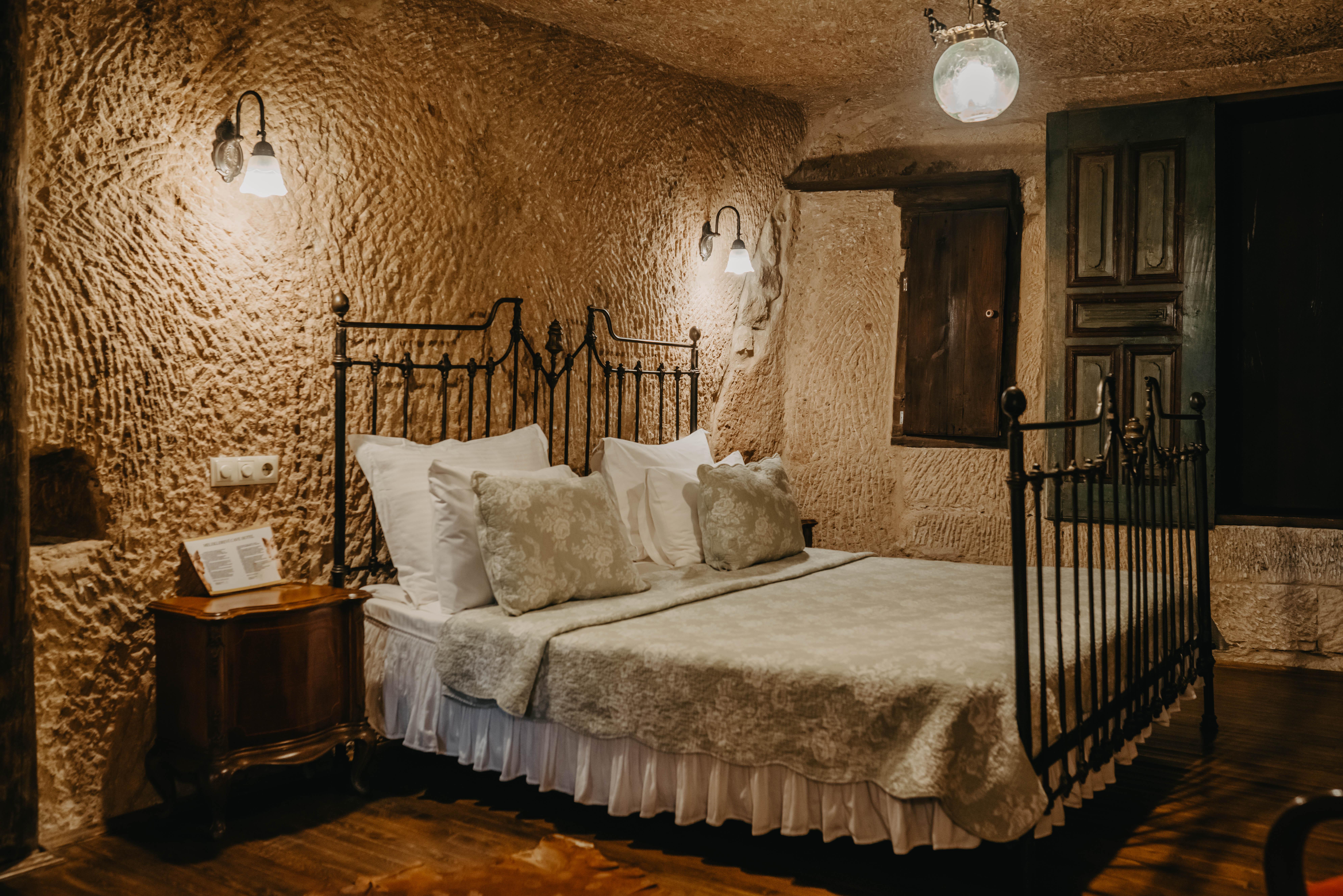 Melekler Evi Cave Hotel Ürgüp Bagian luar foto